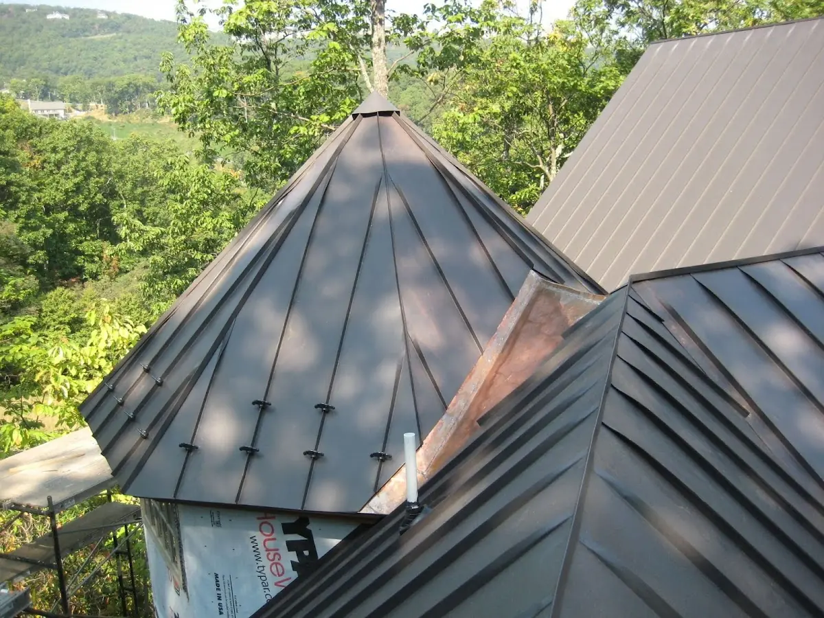 Professional Roof Tarp Installation by Craftsman Roofing in Eastern Lakewood
